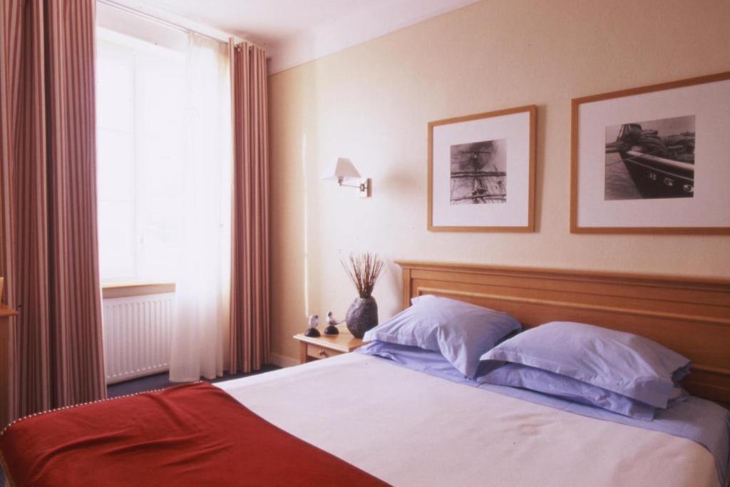 Hotel La Baie Des Anges Spa Marin Landéda Quarto foto